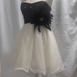 dELiA*s sequin feather brooch Mini cocktail dress.